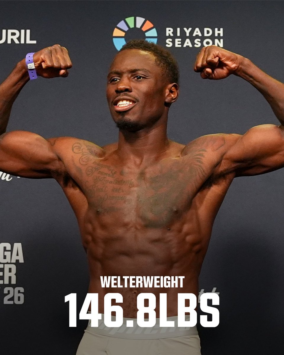 Zuffa_Boxing's tweet photo. Feeling FRESH 🤑

🇺🇸 @HeIsRichardson v Ricardo Salas 🇲🇽

📺 @ParamountPlus | #ZuffaBoxing09 https://t.co/8nUWJQ1WuN