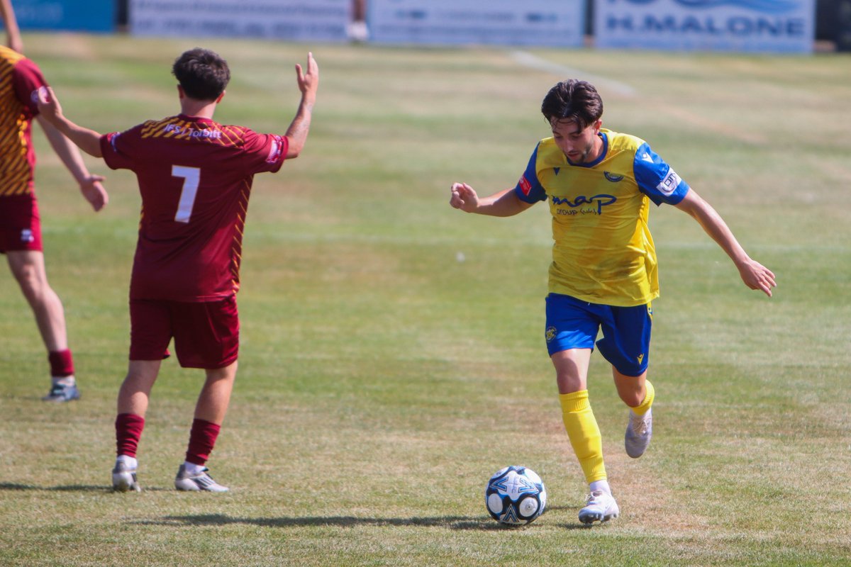 stockton_townfc's tweet photo. HALF-TIME: Blyth Spartans 1-0 Stockton Town
The hosts have the lead so far.
π’ #BSAFC 1-0 #STFC π‘ | #UTAβοΈ https://t.co/oBW9rsNDUX