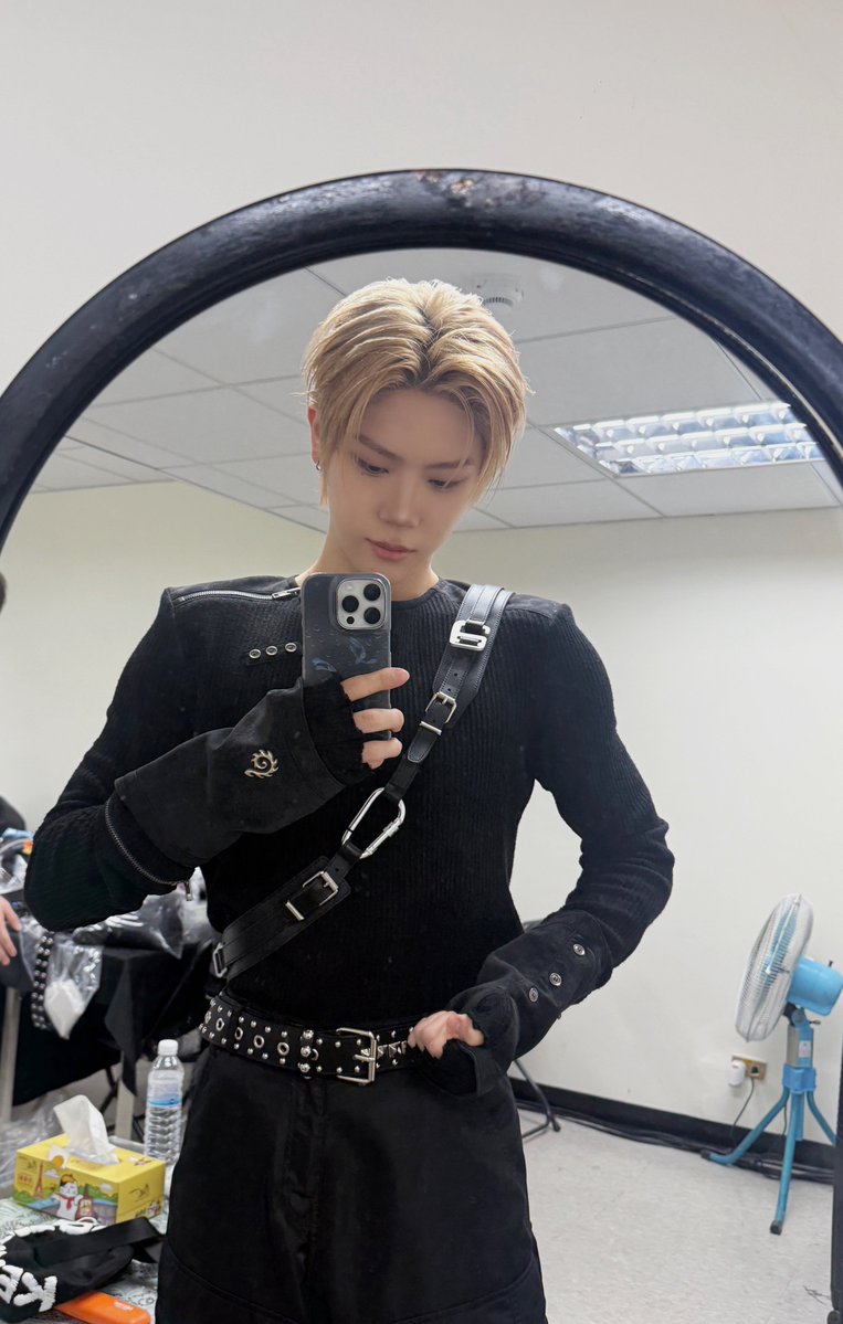 S2YEO7's tweet photo. 이 착 금흑 둘 다 개좋음진짜로...➰💕💕💕😄😄😄😄😄😄😄😄😄 https://t.co/QAZIlXD4MG