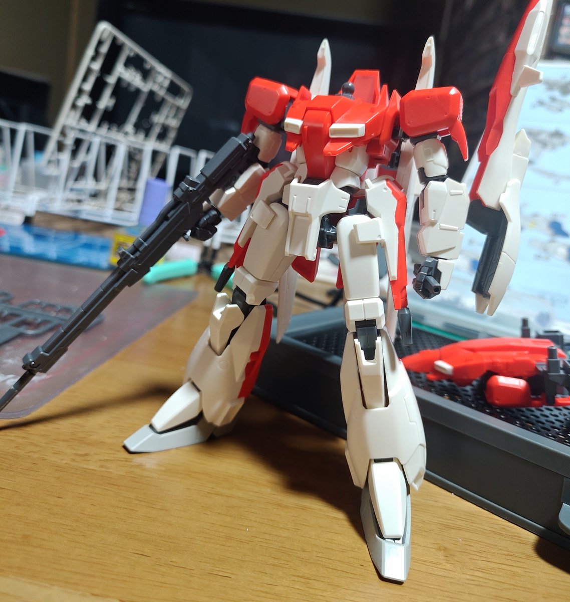 taro_the_final's tweet photo. ゼータプラスもかっこいいねぇ
センチネルの機体ほんと好き https://t.co/lHxWMLTyTc