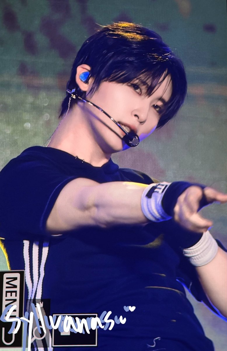Sylvanas1016's tweet photo. 260725 보령머드축제 #우빈  
K-POP SUPER LIVE
#WOOBIN #ウビン 
#크래비티 #CRAVITY https://t.co/chmcU8wcNO