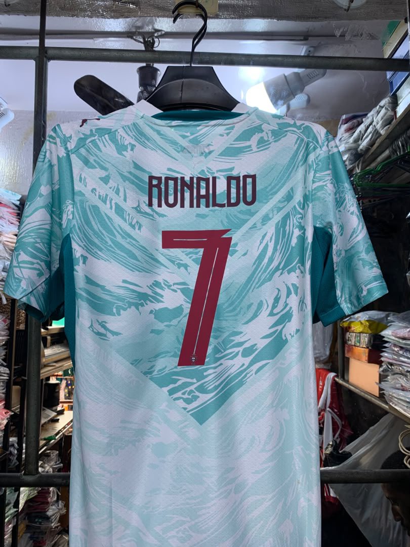 CircuzClozet's tweet photo. Jerseys available 
N15,000
Frame 3= N18,000
Customization= N5,000
Nationwide delivery 📦 https://t.co/QU6vp766Lz