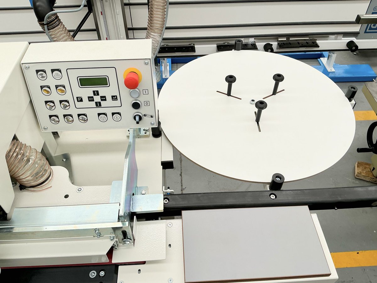 FamacLegno's tweet photo. 🚀 Promo SCM ME 28 T RC!
💥 Bordatrice automatica NUOVA DI FABBRICA
✅ € 16.950 + IVA
💳 Anche a noleggio operativo con anticipo zero.
📍 FAMAC LEGNO
👉https://t.co/UXVSFMqZuF
#SCM #FamacLegno #bordatrice #woodworking #falegnameria https://t.co/vU3u6n5eSA