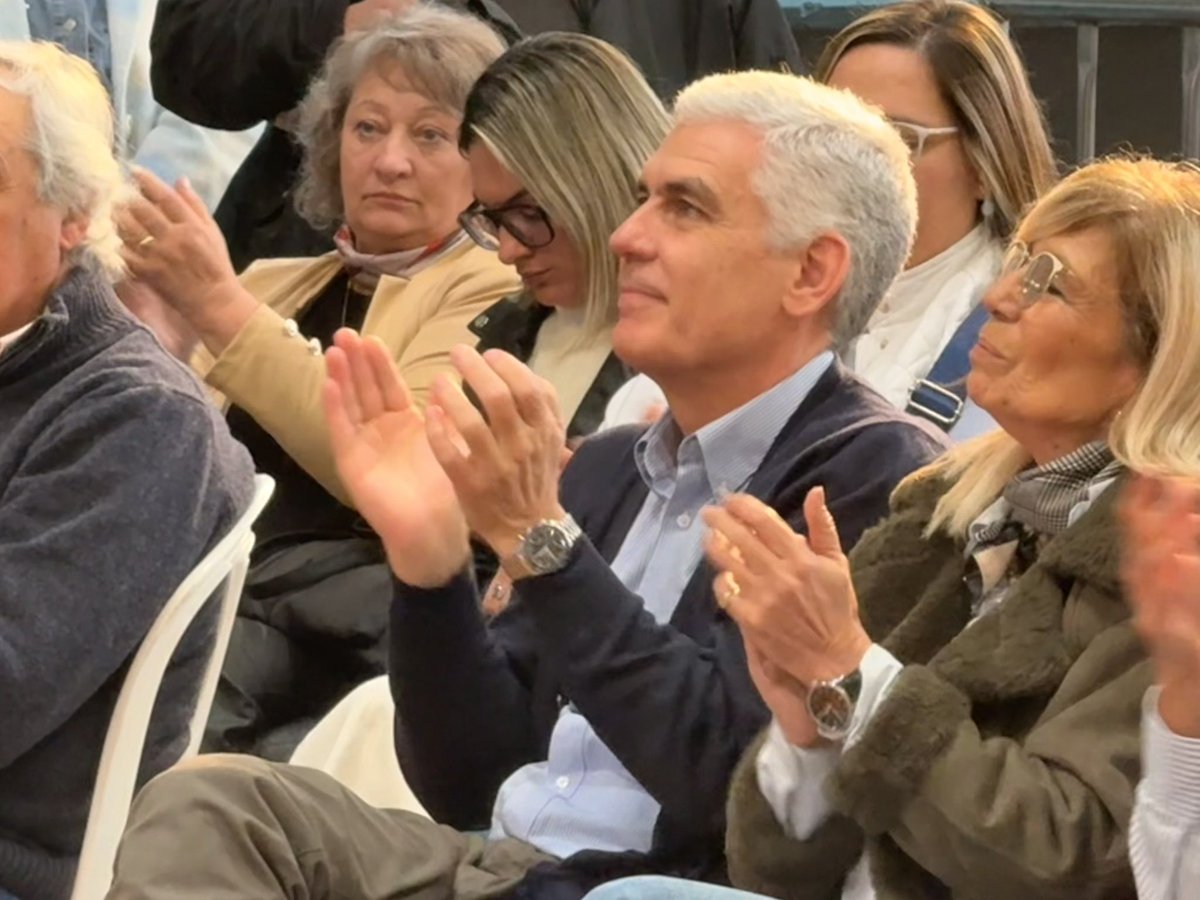 DipRodrigoGoni's tweet photo. En nuestro Congreso Nacional de @alianzapaisuy y en el aniversario de nuestro @ESPACIOCUARENTA , en una jornada de encuentro junto a militantes y dirigentes de todo el país. https://t.co/2C0mPChhdN
