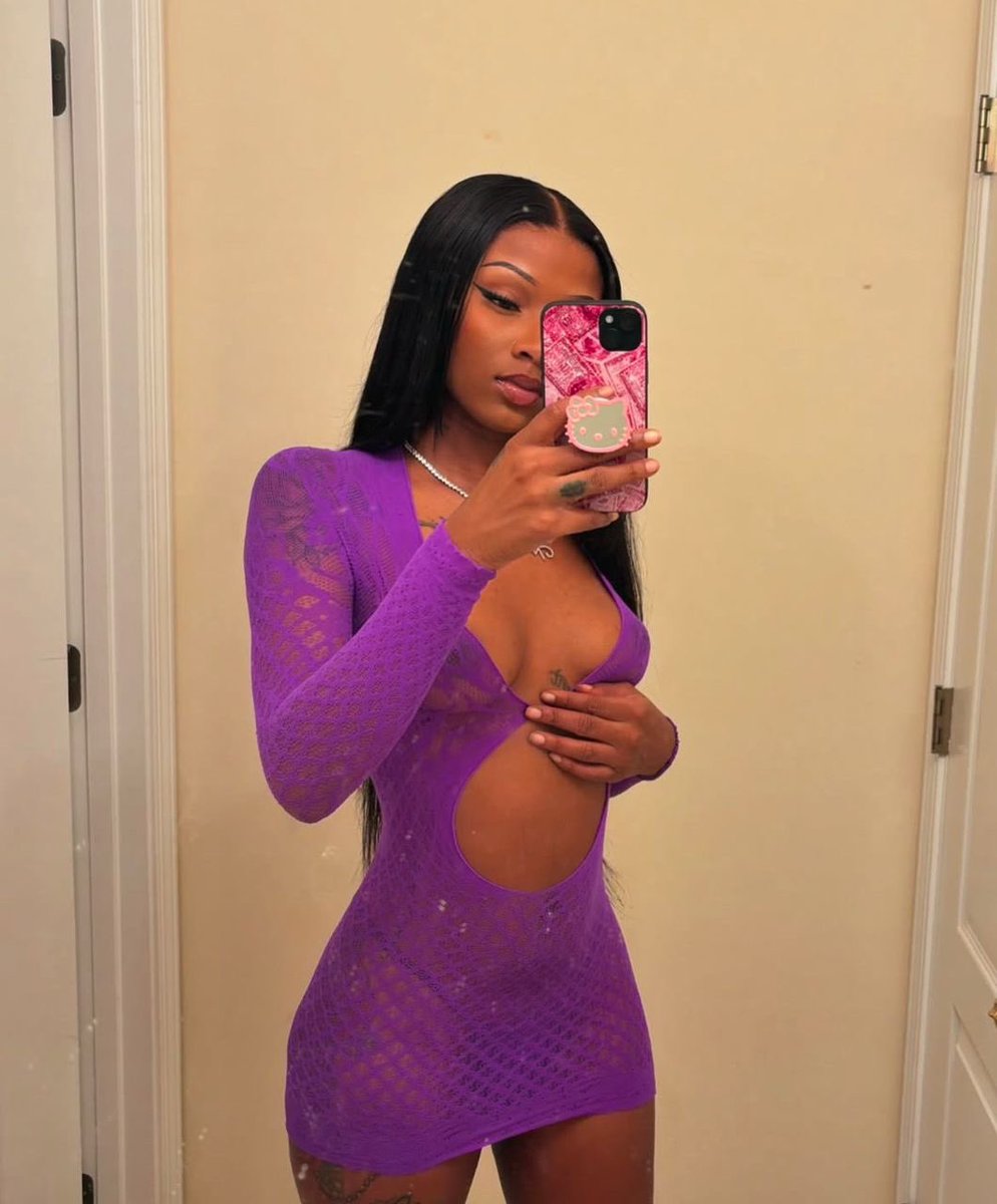riley93271's tweet photo. Who's up for sessions hmu b #buyingcontent
#nsfwtwt #sellingsessions https://t.co/AOel0QS0FU