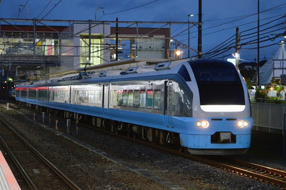 rambaral583's tweet photo. 2026年7月25日 石岡駅にて
E653系 K71 特急 小江戸・川越の風
9029M 日立行き

某駅にて常磐線ガチャ 4回勝負！
シクレと国鉄特急色2種確保！
ダブりはパーイチのみ！
あとは415系白電でればコンプ！
#常磐線 #E653系 #茨城ガチャ https://t.co/UJCepO8AbW