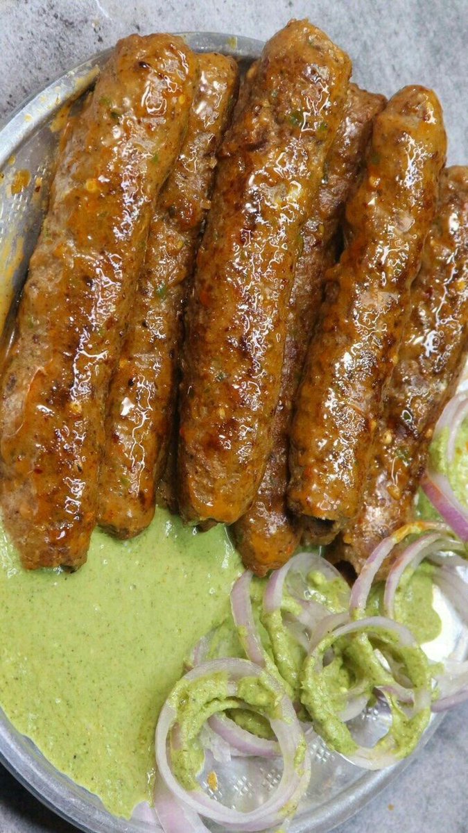 aharrystylesomg's tweet photo. Food that instantly improves the mood 😊 #FoodGoals #FoodPhotography #Taste https://t.co/NTQEWVRO3p