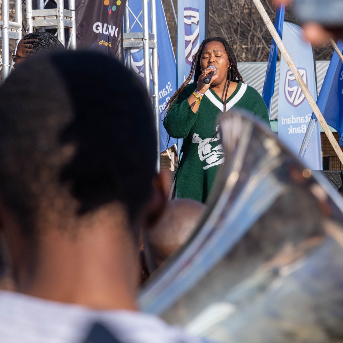 StandardBankArt's tweet photo. Msaki joined forces with the bands that performed today for a show that was full of energy, emotion, and amazing live music. It was the kind of performance that stayed with you long after the last note. #MakingArtPossible #J4YP2026 #SBJOJ2026 https://t.co/vFRHh7qfab