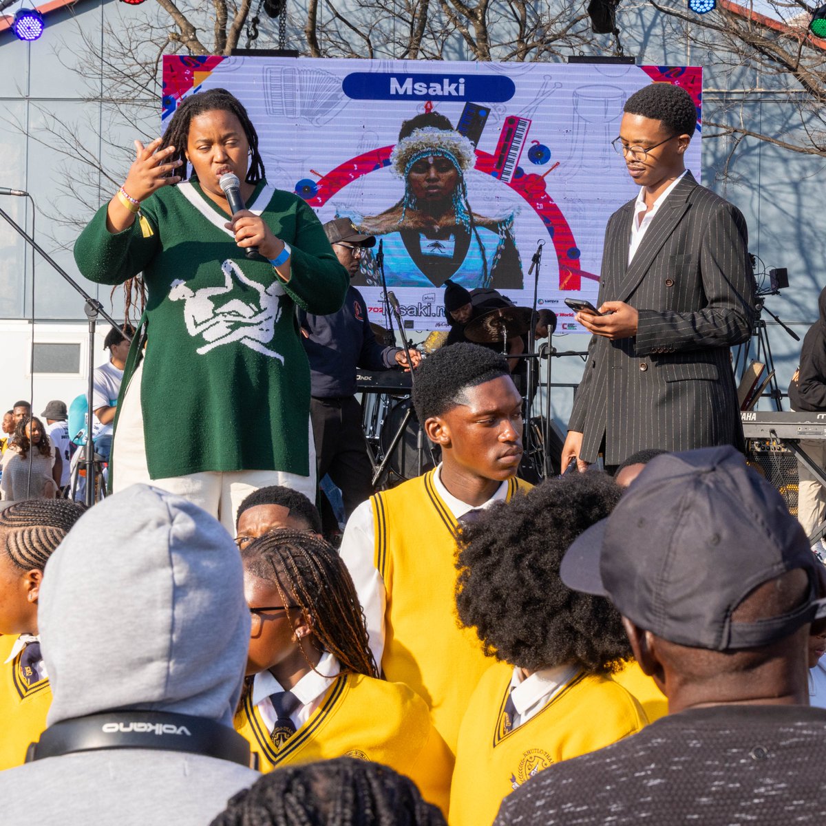 StandardBankArt's tweet photo. Msaki joined forces with the bands that performed today for a show that was full of energy, emotion, and amazing live music. It was the kind of performance that stayed with you long after the last note. #MakingArtPossible #J4YP2026 #SBJOJ2026 https://t.co/vFRHh7qfab