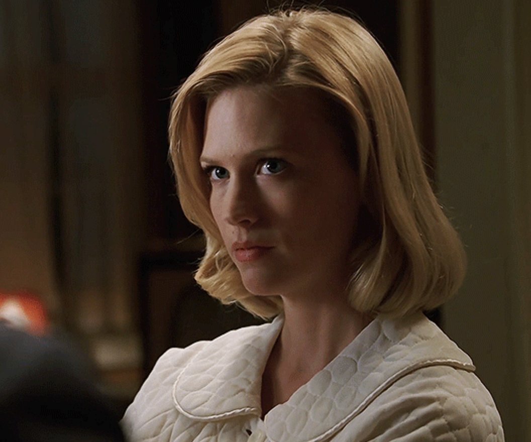 loudoceans's tweet photo. betty, always #madmen https://t.co/XRInZEdSoL
