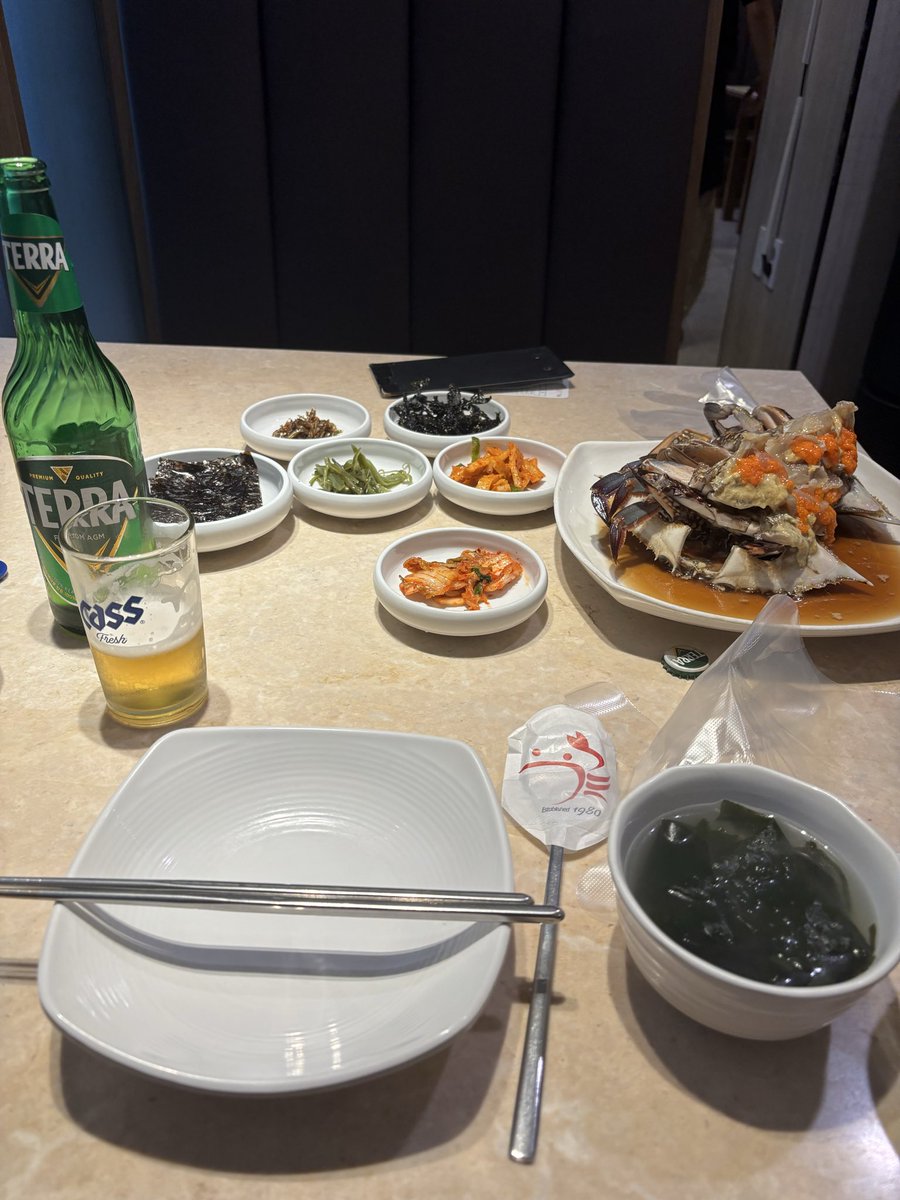 cutest_koki's tweet photo. カンジャンケジャンは一人で2人前も食べるものでは無いって事に食べて気付いた🤣(腹パン) https://t.co/IFdllD06e0