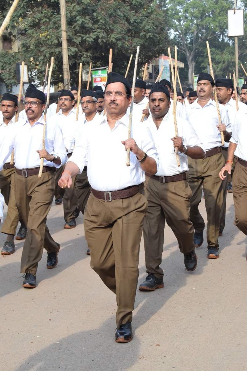 choga_don's tweet photo. Pralhad Joshi is the new Education Minister 🗿

He is a die hard RSS loyalist from last 36 Years.

This is going to give BIGGEST burn for Liberals 🔥  

Pralhad Joshi is a senior Indian politician from Karnataka and a BJP leader. He has represented the Dharwad Lok Sabha constituency since 2004 and has served as a Union minister in multiple departments.