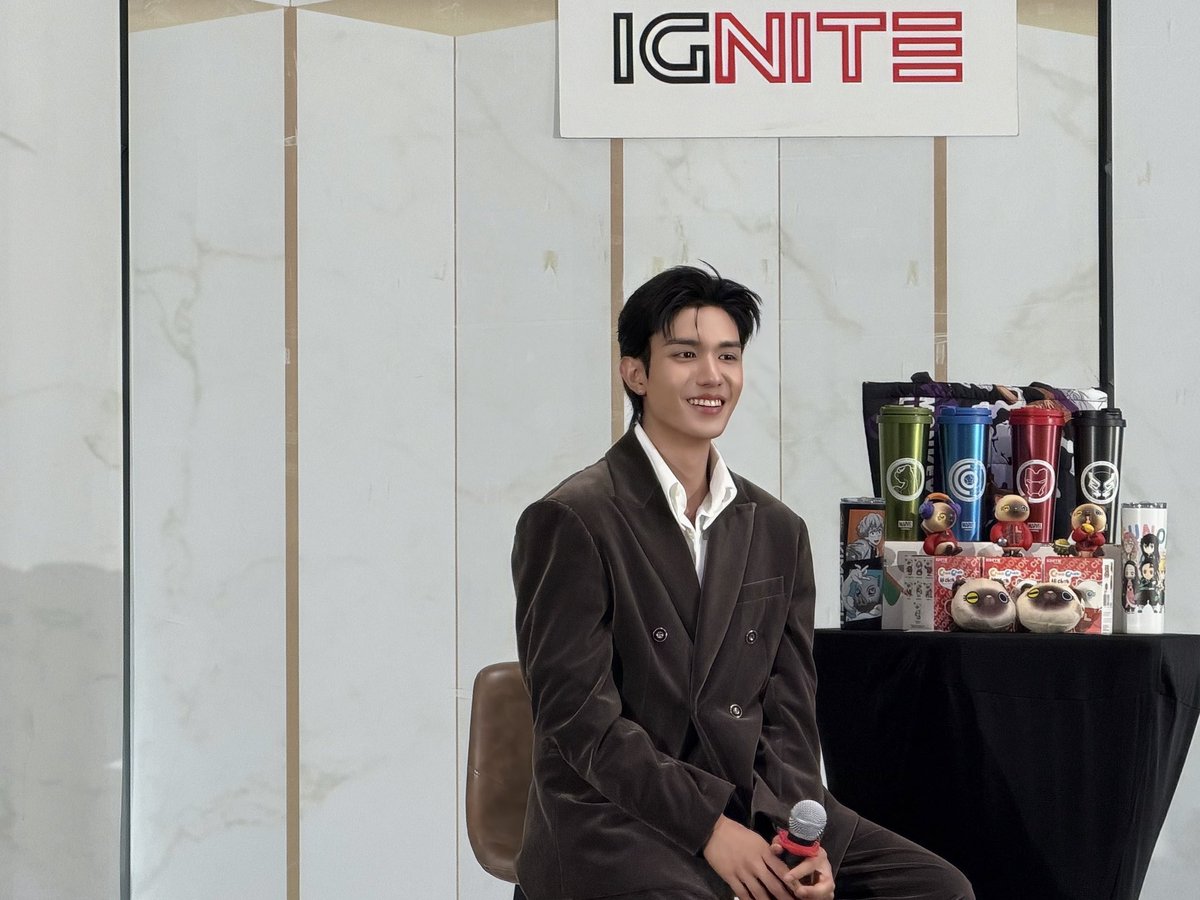 DomundiTV's tweet photo. ขอขอบคุณ @Ignitestore1 ที่ให้เกียรติ “เน็ต” @netsiraphop ได้มาร่วมกิจกรรมในวันนี้นะคะ 🥰

ขอขอบคุณแฟน ๆ ทุกคนที่มาเจอกัน รวมถึงแฟน ๆ ที่ส่งกำลังใจมาให้เน็ตด้วยนะคะ 🫶🏻✨️

#IGNITExNET https://t.co/bP1pwyNkDR