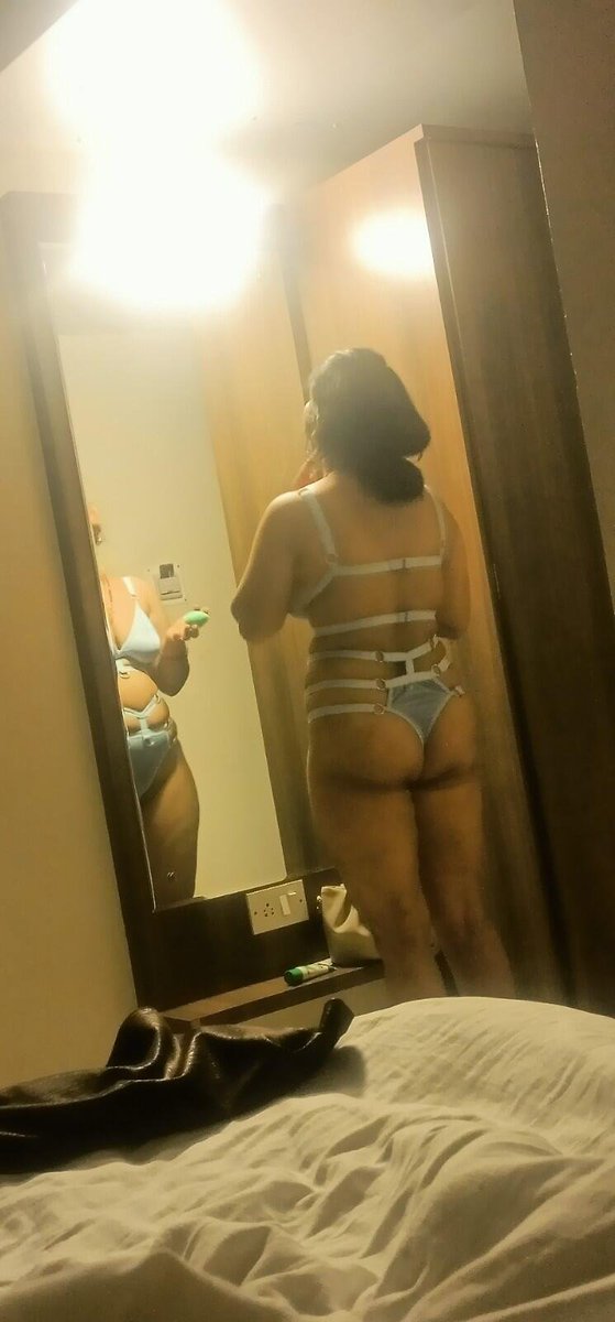 Ajayseemm's tweet photo. We are married cpl 31 30 mp any cpl to cpl 
And singl paid metting available https://t.co/X8zE0dmpr5