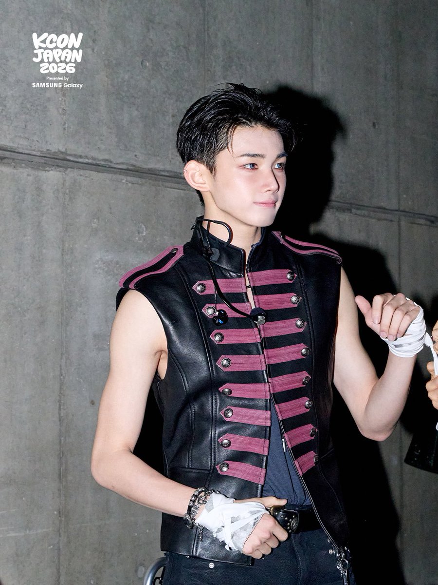 wireless_0's tweet photo. 260725 KCON JAPAN X https://t.co/6uXlOX5fLA