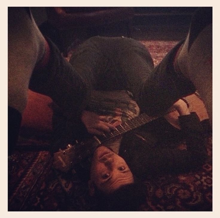 fabledlungs's tweet photo. idc what any of y’all say that man takes it up the ass #bottomryanrosstwt https://t.co/FjsN2fAxNJ