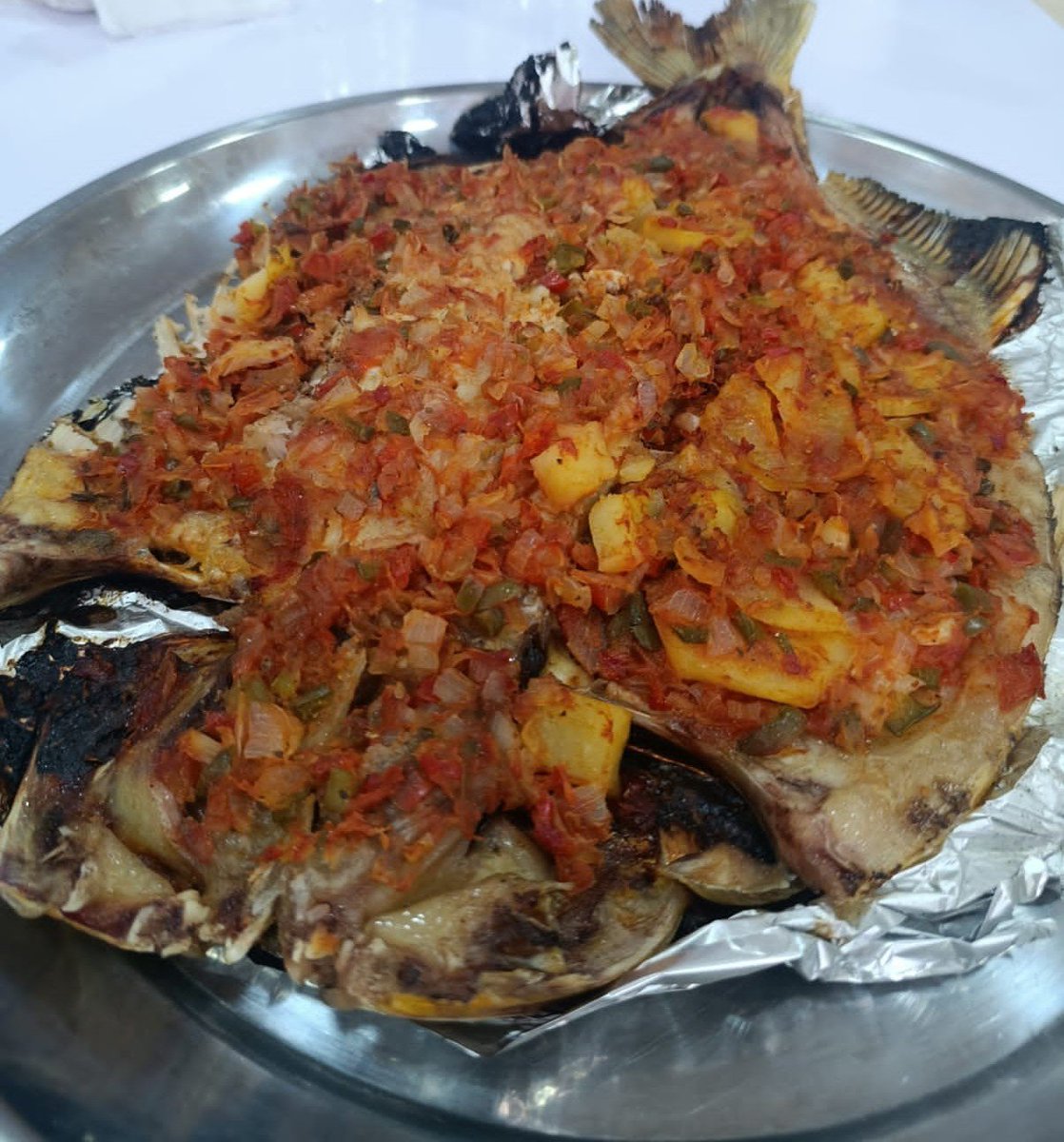 feriasmag's tweet photo. Compartimos un rico pirá jeú (pacú a la parrilla) con los amigos de la prensa que nos acompañaron durante la Expo Paraguay 2026!! Gracias Frigorífico #Frigo2000 por los obsequios de gentileza!! @magparaguay @CarlosGimnezGo1 https://t.co/uN9jw5WoB0