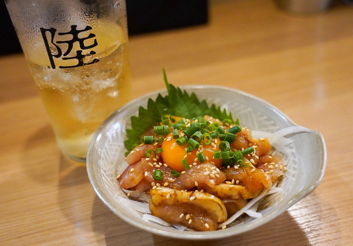 cledie_kitchen's tweet photo. 同僚と飲み会🍻仕事の話やなんやらで盛り上がったけど、、帰宅して妻のビジュアルの良さと子供の可愛さに癒されて、、最高です。 https://t.co/7CRHAcWLYm