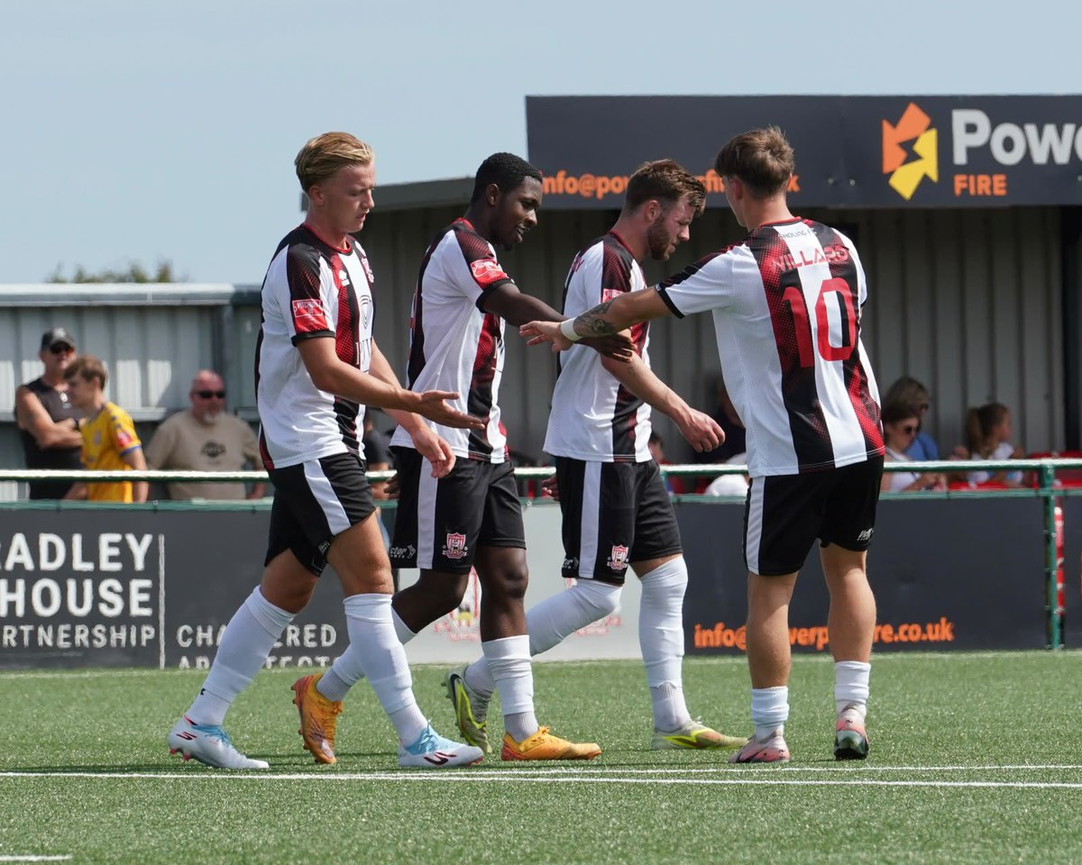 sholingfc's tweet photo. 📸 Folivi on the scoresheet. 

Normal service: Resumed 😎 

#UpTheBoatmen 🚢 https://t.co/CHxgFnyoWX