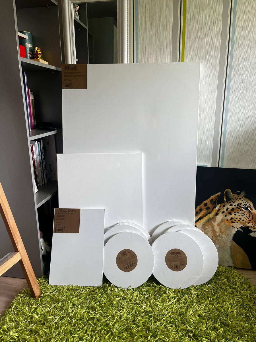 NotvanyaN's tweet photo. Alrighttt, we’re gonna work on something HUGE… 🖼️🎨

80x120cm - gonna be the biggest piece yet

Any guesses what it’ll depict?

@R3g_Ink https://t.co/5oBIoEElSs