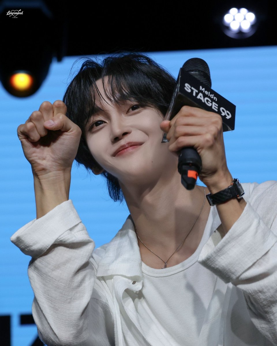Wonbin_Heart's tweet photo. 260721 멜론 스테이지99
#RIIZE #라이즈 #WONBIN #원빈 https://t.co/F4Kb7vrH6K
