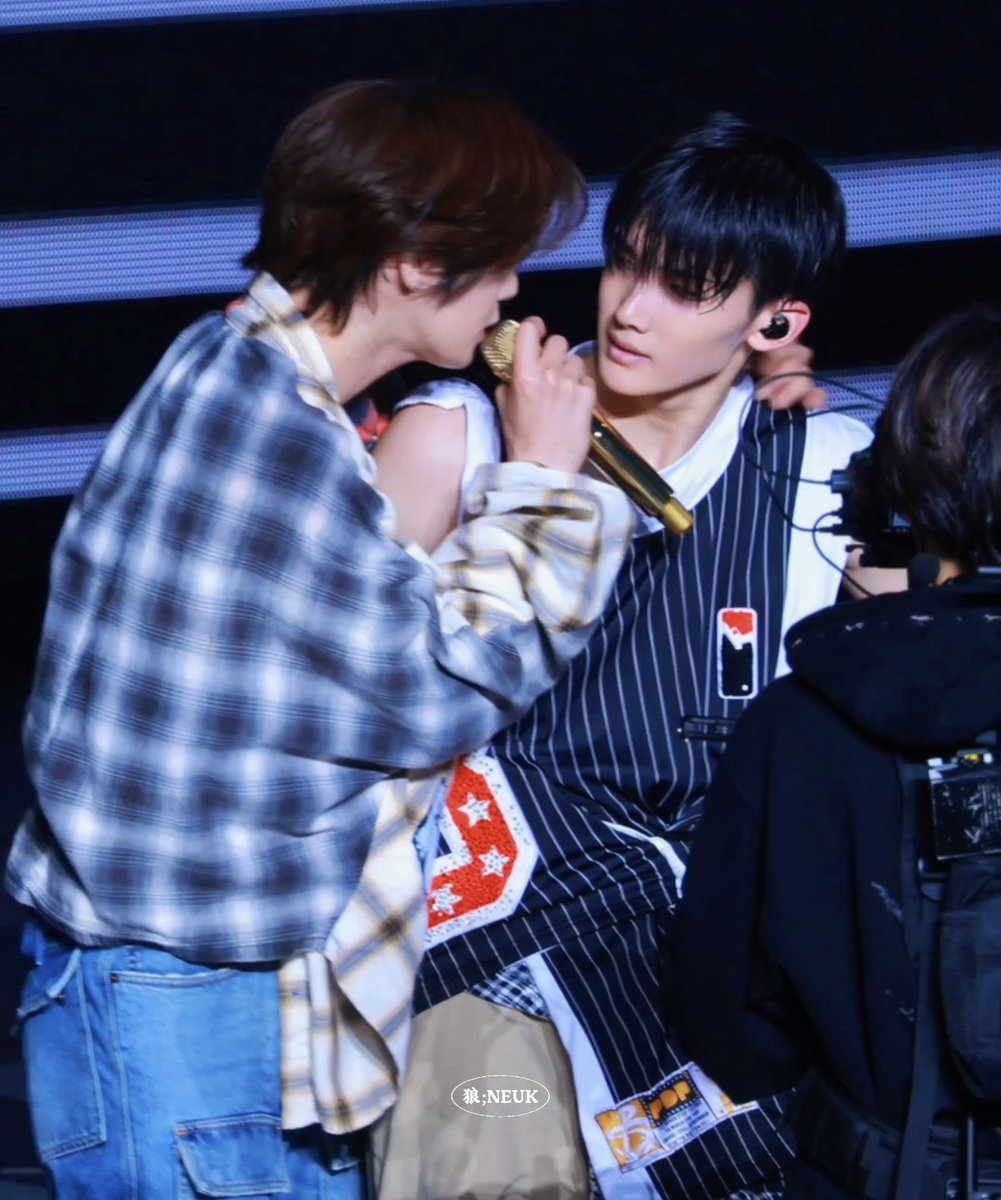 _lvyy's tweet photo. 좋아해.. https://t.co/0InzQUmxFP