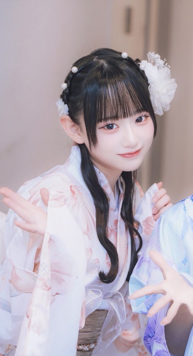 rn1_qlx's tweet photo. みるくちゃん可愛すぎる🤍
私が彼氏になって浴衣デートしたい😭‼️ https://t.co/10inqeRI3j