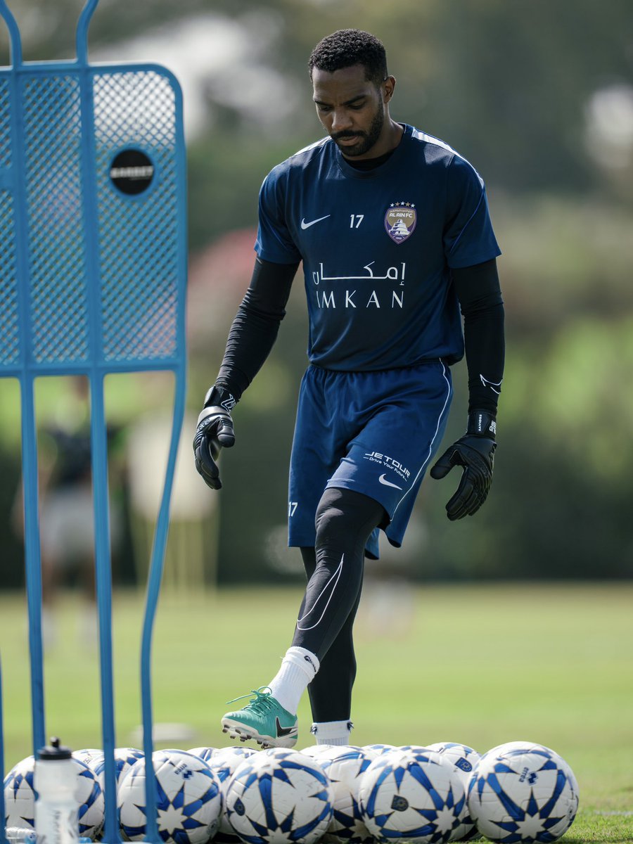 alainfcae's tweet photo. جبل حفيت ⛰️🧤 https://t.co/oYxoRNbXpx