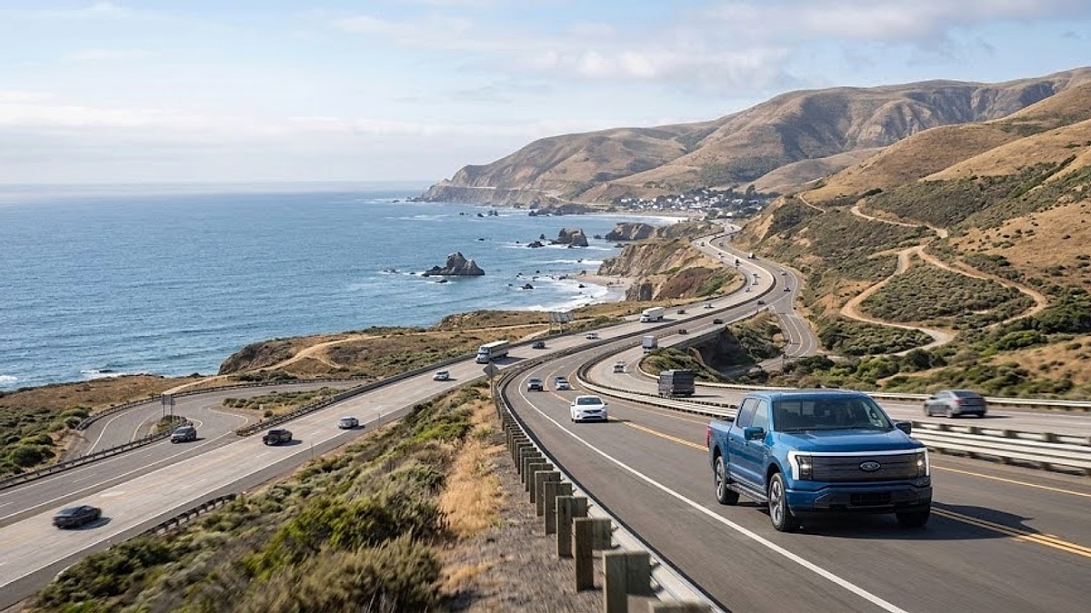 DenisFlierl's tweet photo. Ford’s $30K EV truck cuts factory costs with "unicast" aluminum, but minor fender benders could trigger sky-high insurance rates or total losses. Is it worth the risk?
Read @DenisFlierl’s deep dive via @torquenewsauto: https://t.co/10oZcY97j4
#Ford #EV #CarInsurance https://t.co/cRaFeRNwgz