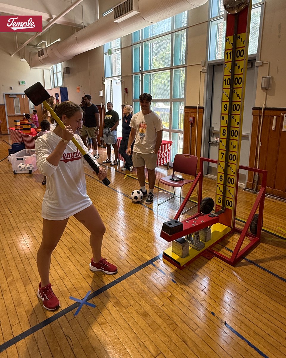 templewsoccer's tweet photo. Serving our community, one day at a time 🏘️
Had some fun at the Overbrook Educational Center (K-8) block party in West Philly!
#GoOwls | #BuiltOnBroad https://t.co/q3sBlx7HW2