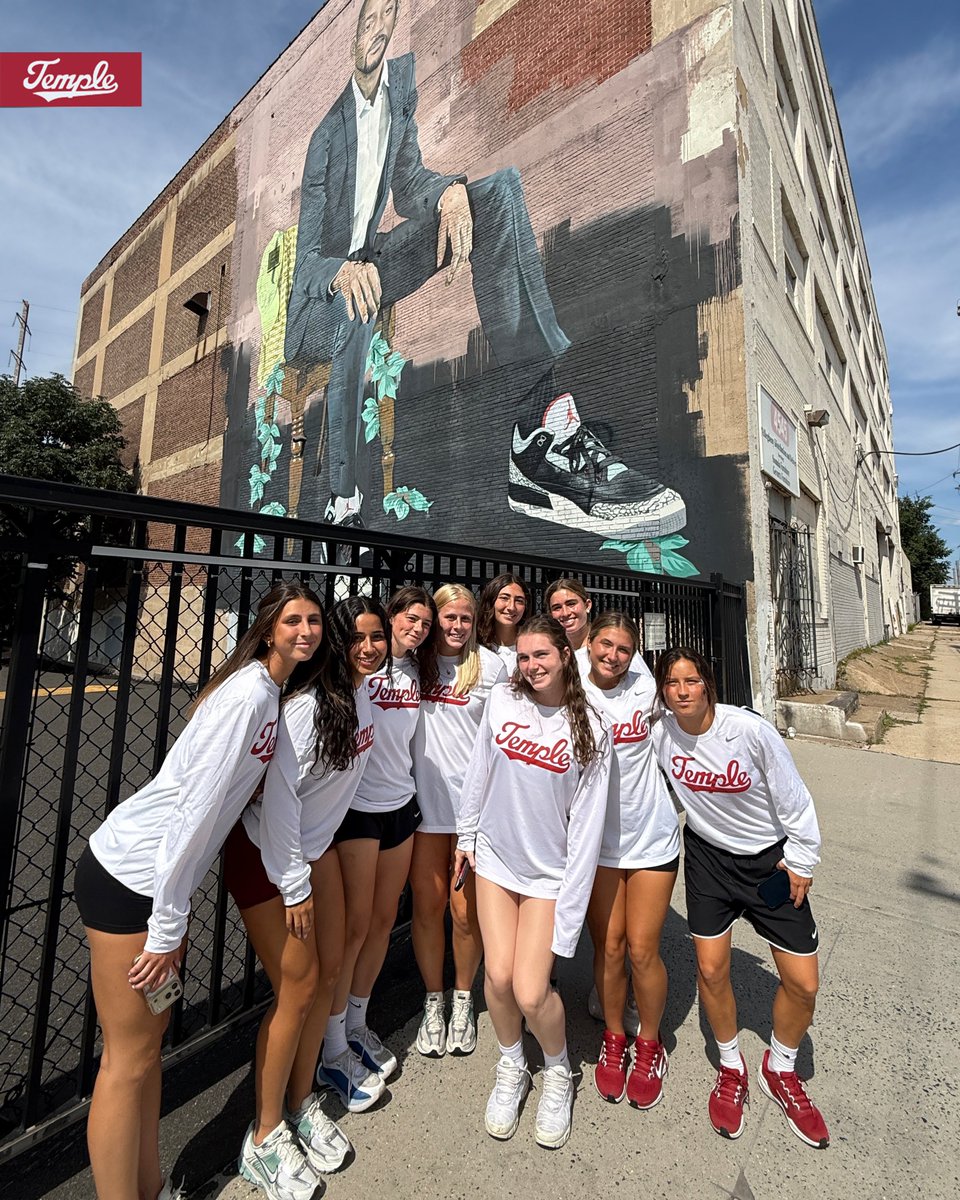 templewsoccer's tweet photo. Serving our community, one day at a time 🏘️
Had some fun at the Overbrook Educational Center (K-8) block party in West Philly!
#GoOwls | #BuiltOnBroad https://t.co/q3sBlx7HW2
