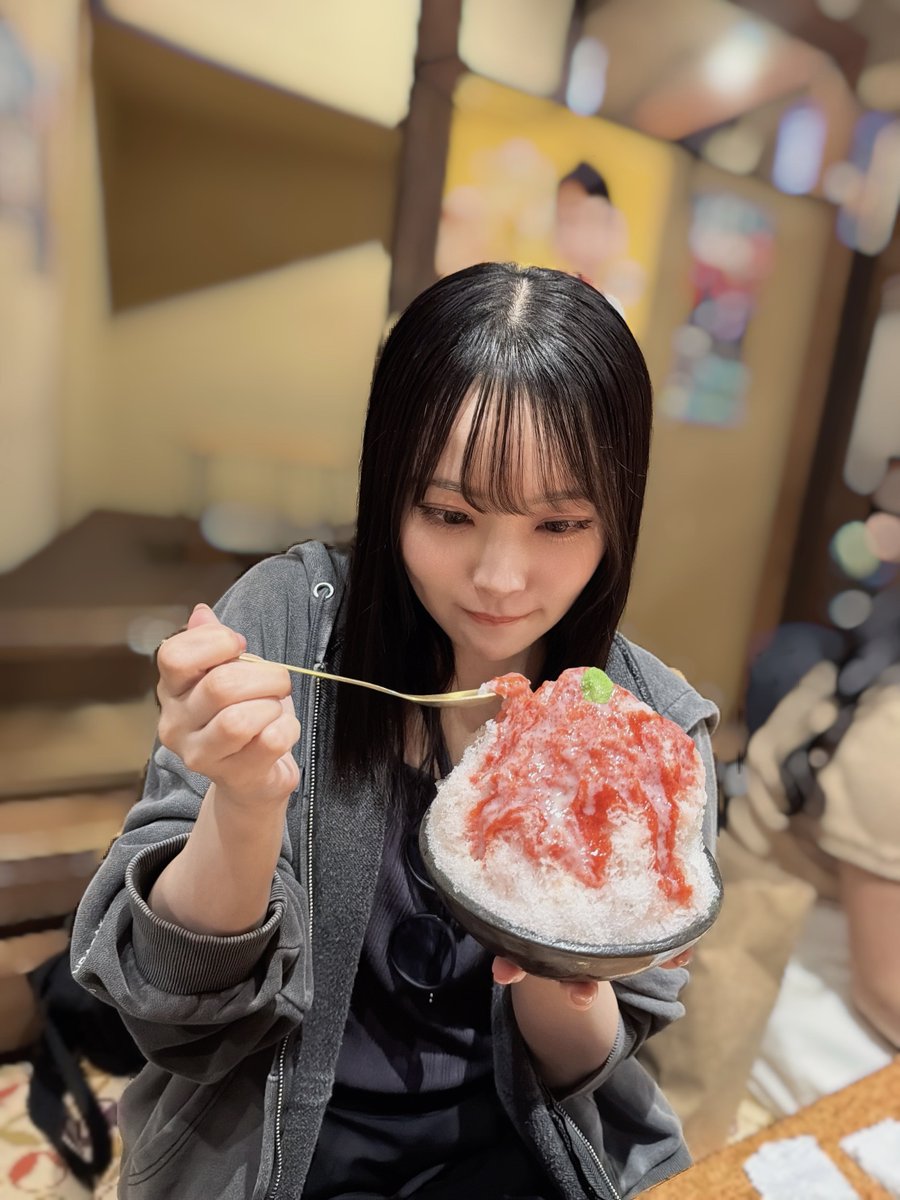 kuru2_official's tweet photo. #かき氷の日 https://t.co/FBnzD9BlaA