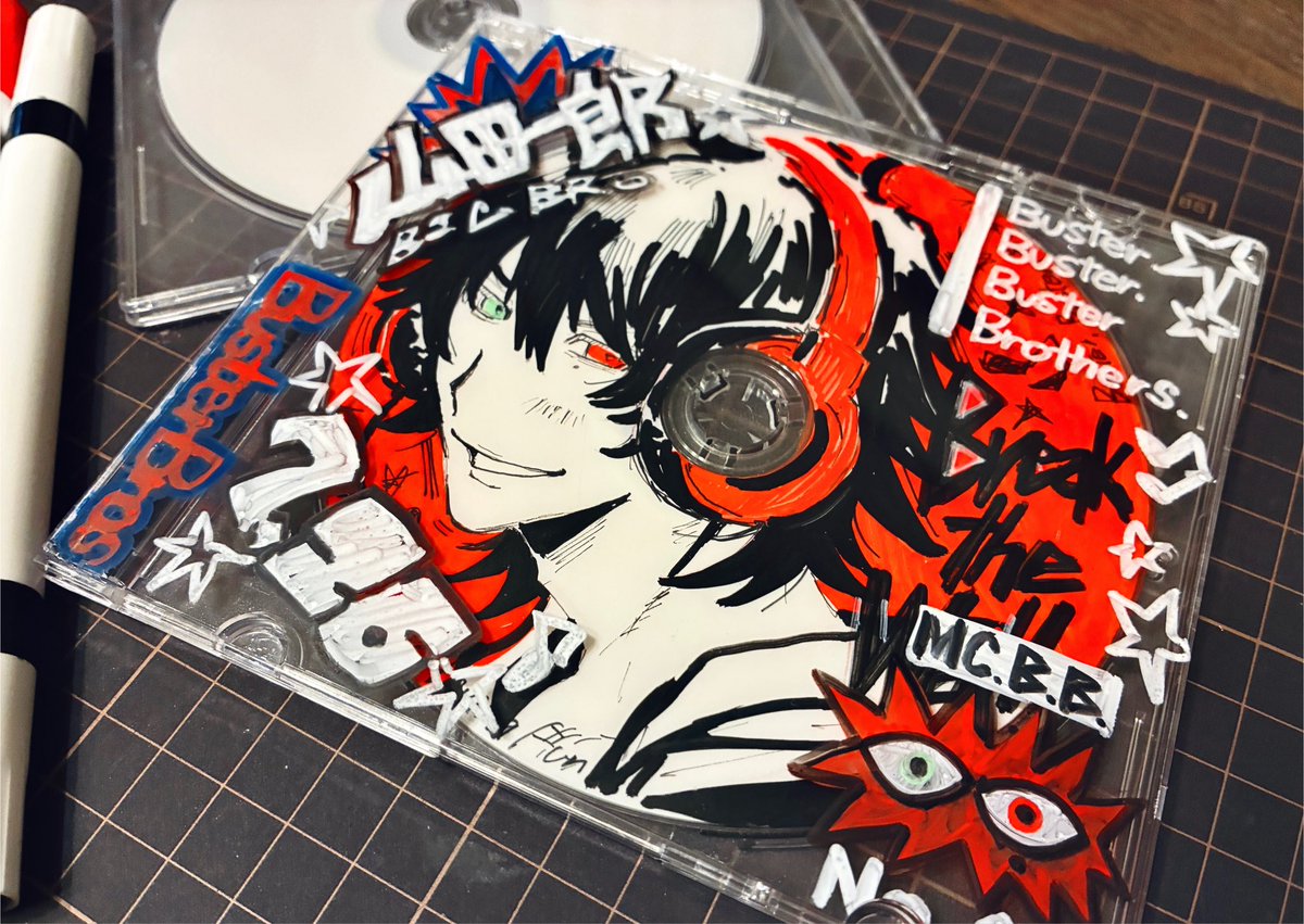 paragass112233's tweet photo. おめでとう🎶
彼のリリックが
永遠に刻まれ続けますように💿 https://t.co/lHg7caziIk