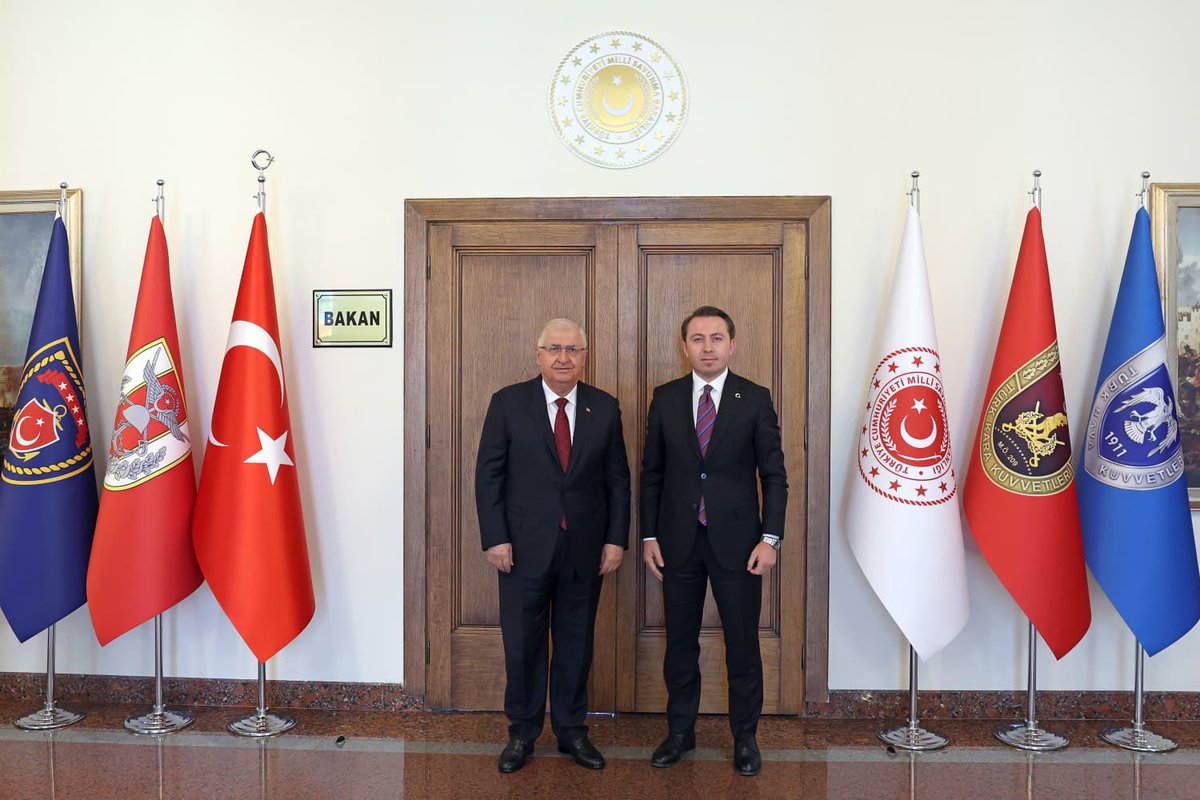 Volkanhulur's tweet photo. Milli Savunma Bakanımız Sayın Yaşar Güler’e kabulleri ve ilçemize olan destekleri için şükranlarımı arz ederim. https://t.co/nwvGTKOaiS