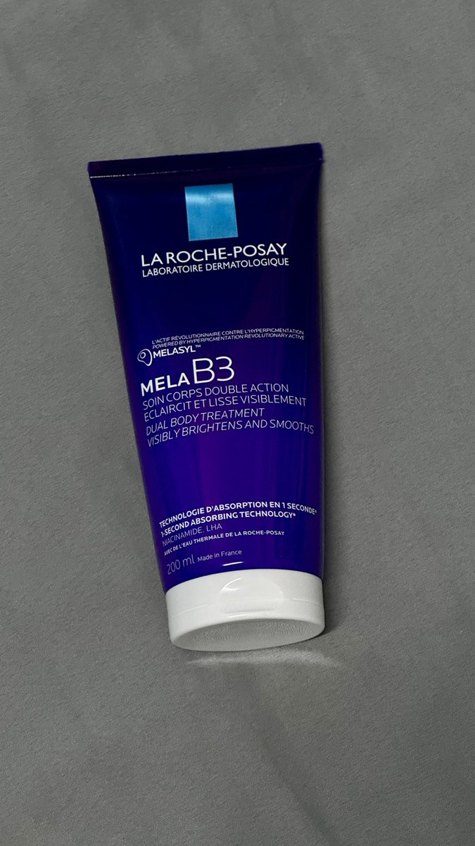 Xzitttt's tweet photo. นี้ว่าที่สุดของครีมทาตัวลดเม็ดสี ลดผิวหมอง คล้ำ คือ Body lotion Melasyl B3 ใช้คู่กับ Eucerin thiamidol toner ลงก่อน (ตัวbody นี้ว่าเบาไป) + theskinlist ultimate white ให้ไม่เกิน 2-3 เดือน

ใช้มา 5 ขวดแล้วตั้งแต่มีนา 

แนะนำ ฟลว ไป 4-5 คน ทักมาบอกว่าขาวขึ้นหมด https://t.co/Z7avaiqm99