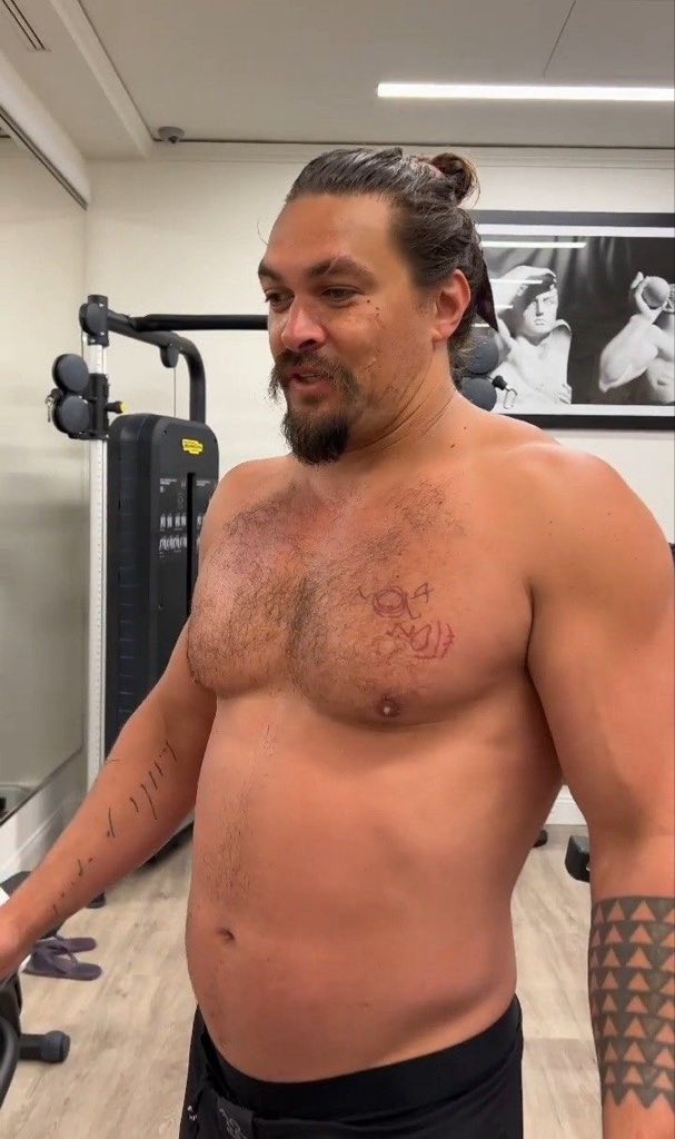 PvtJasonMomoa's tweet photo. One last workout. One last sunrise. 🇮🇹💪
Ciao, Italy. Until next time.
#CiaoItaly #TrainHard #StayWild #FitnessJourney #KeepMoving #NoExcuses https://t.co/Wwjvjslikr