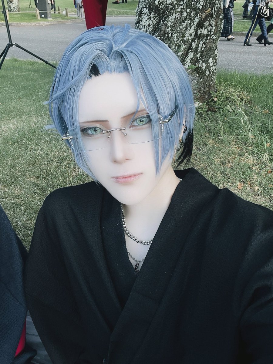 zzto326's tweet photo. Cosplay 🖤❗        ⚠捏造衣装､🍺

I want to go on a date again… https://t.co/lQ7zteQjLc