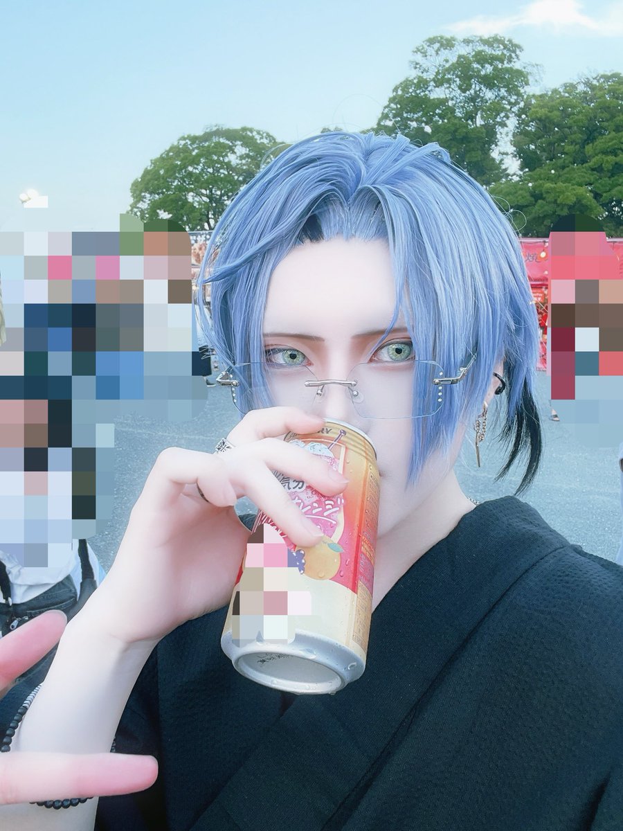 zzto326's tweet photo. Cosplay 🖤❗        ⚠捏造衣装､🍺

I want to go on a date again… https://t.co/lQ7zteQjLc