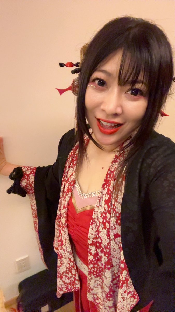 ゆうゆう様衣装