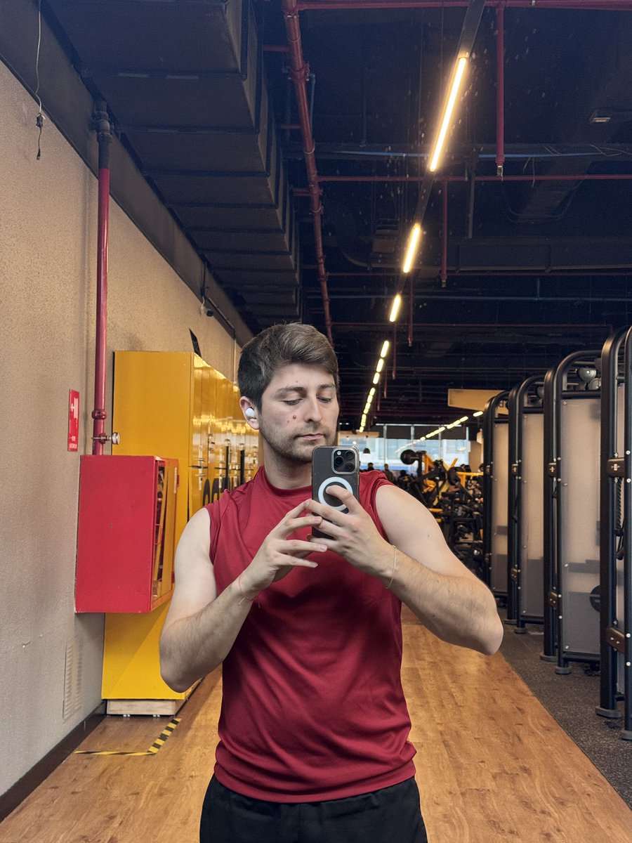 Jorgc19_ tweet picture