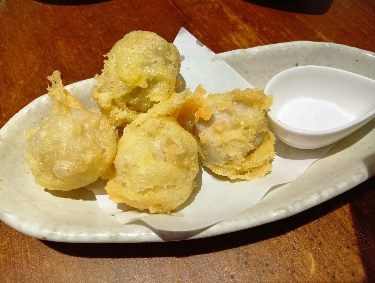 rishara_DQX's tweet photo. 会社の集まりで俺ばっかり美味いもん食べてるからまぃたんにもご褒美を🍻⁡
昨日のお酒が残り気味の二日酔いだったけど小田原に出て居酒屋へ！！⁡
⁡⁡
⁡2杯しか飲めなかった……www https://t.co/bOowQtZMH8