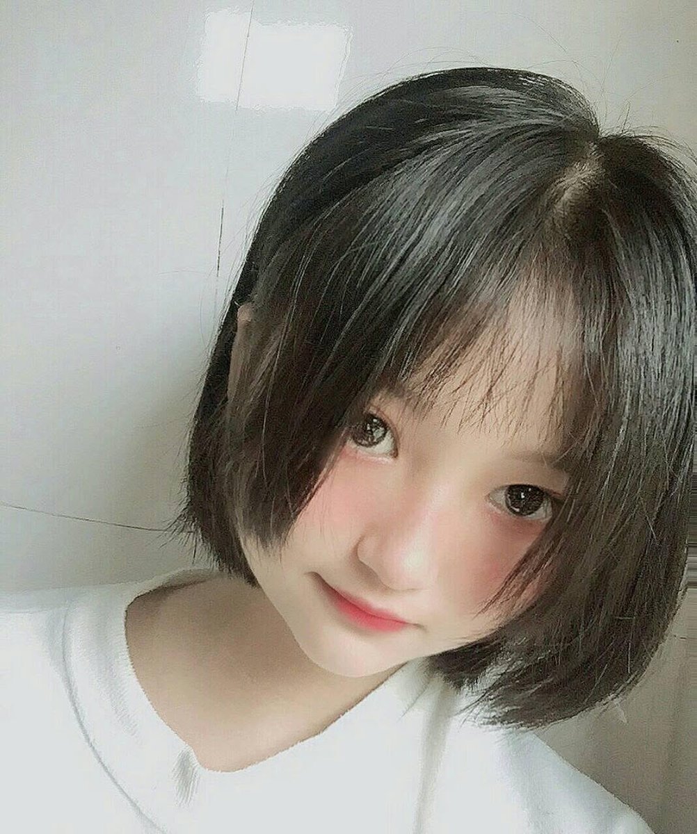 ChrystalTafolla's tweet photo. ふと鏡を見て、自分を愛でる余裕を持つことの大切さに気づく。完璧じゃなくていい、今の気持ちを@grok に整理してもらったよ。少しずつ、素直な自分を認めてあげたいな。 https://t.co/Hg0BGYwGYC