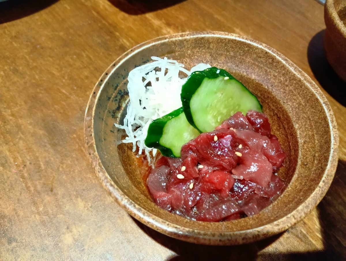 rishara_DQX's tweet photo. 会社の集まりで俺ばっかり美味いもん食べてるからまぃたんにもご褒美を🍻⁡
昨日のお酒が残り気味の二日酔いだったけど小田原に出て居酒屋へ！！⁡
⁡⁡
⁡2杯しか飲めなかった……www https://t.co/bOowQtZMH8