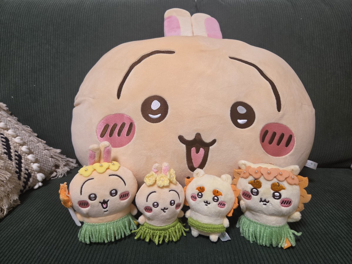a_chan5314's tweet photo. 本日エニマイくじを引くとこから始まり
ポムポムプリンのビュッフェ
ゲーセンを巡りましたin広島
明日はちいかわ映画〜！
シーサーちゃんのお洋服途中だけど
完成させて連れて行こうかな
ちなみにまだ🍊に帰る途中😇なんならまだ広島😇 https://t.co/UbPb1qBhcJ