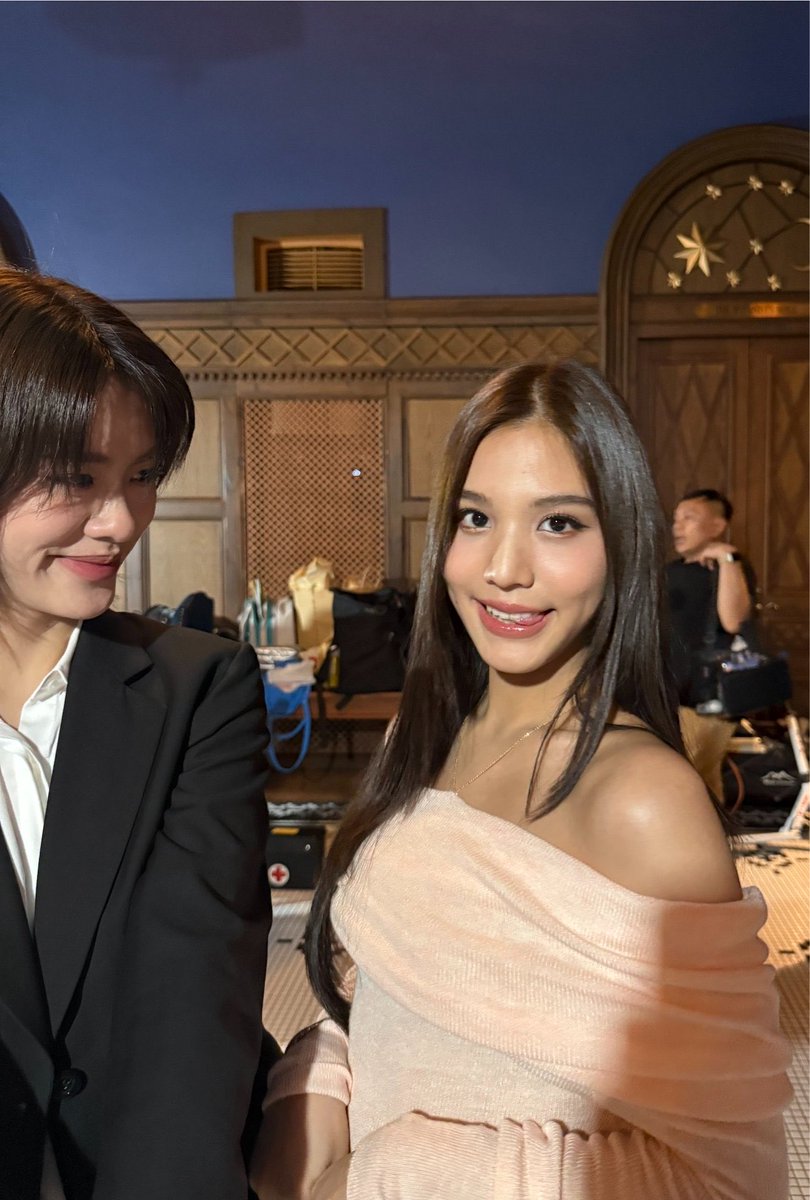 lynnfeiii's tweet photo. อรื้มรุ้แล้วว่าชอบมากรู้แล้ว

#PeachAndMeSeriesEP3 https://t.co/UvTa3HZU5j