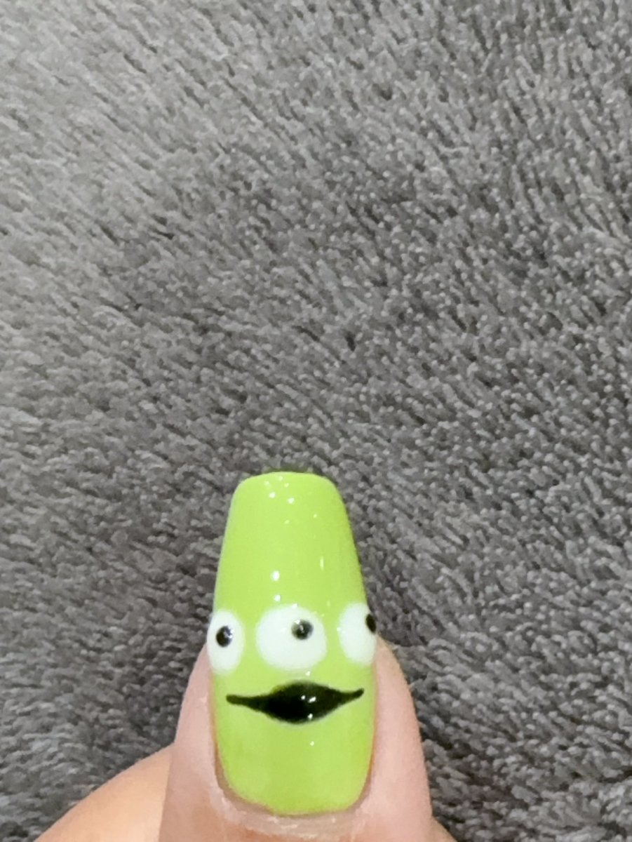 narichan_apex's tweet photo. 火曜日映画いくの楽しみ😌💚 https://t.co/fLS1fBCCUP