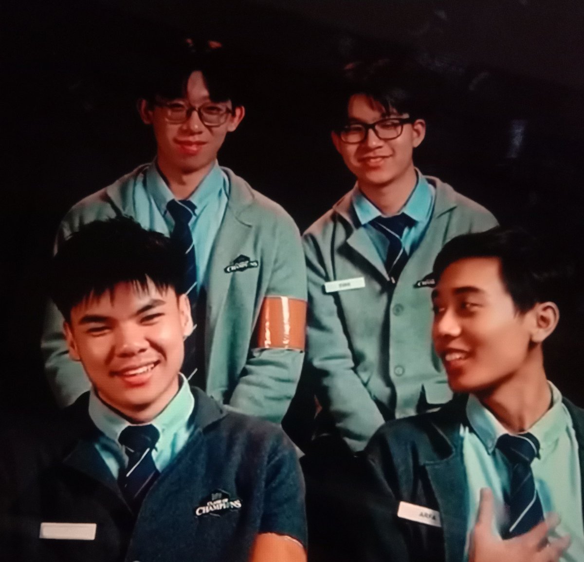 slayyiii's tweet photo. CONGRATSSS TEAM 2 MANTAPP. KUDOSS👏👏👏

Gak perlu ngatain seseorang bebann di team Challenge, Austin disini bisa buktiin kalau LAYAKK. Kalau boleh milih MVP disini menurutku Austin gilaaa bgt. https://t.co/r9OCRWKFUL