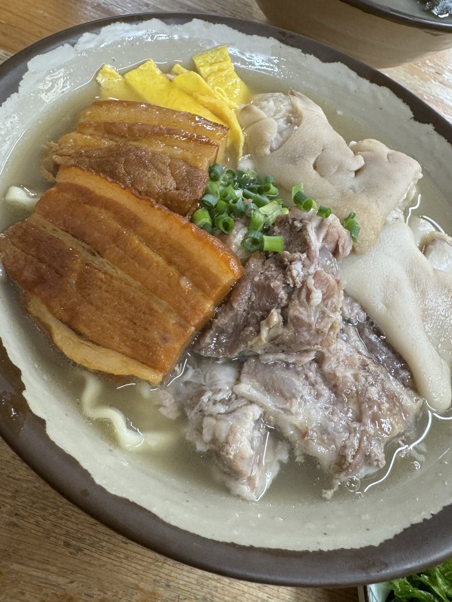 kana_pcg's tweet photo. 仕事で1週間沖縄に滞在し、南側をいおりさんに連れ回してもらった
沖縄んちゅたちの生活学べてめっちゃよかった
ありがとうございました https://t.co/Ue6FgaMywt