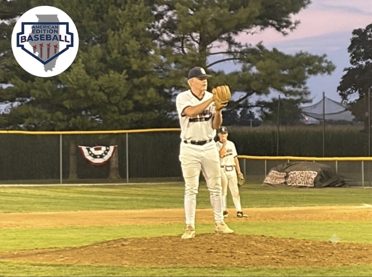 ILLegionBall's tweet photo. Final four! Only one gets to move on to the Great Lakes Regional. Saturday schedule:

Galesburg vs Aviston 2:30
Rock Island vs. Palos 5:00
Loser of game 1 vs winner of game 2. 7:30
#Legionball https://t.co/7x9bLVyfl1