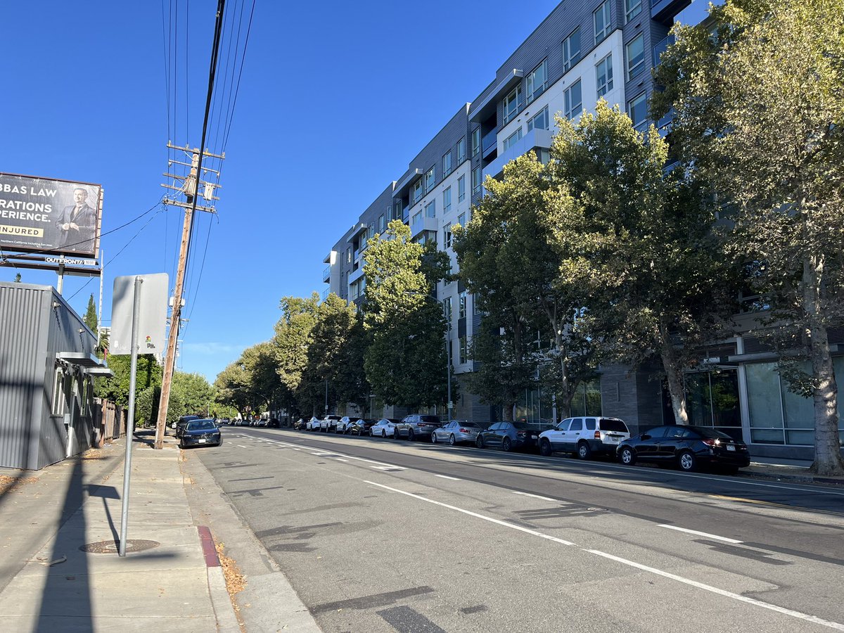 yangliuwillow02's tweet photo. Waiting for my professor/boss (CEO) to pick me up ��� We are going to Big Sur!!! 🤩🤩🤩 

(We are building programmable LLM inference systems! Please star our repo!!! ⭐️⭐️⭐️ https://t.co/L0s9WbqJH0) https://t.co/zMNd46SxqS